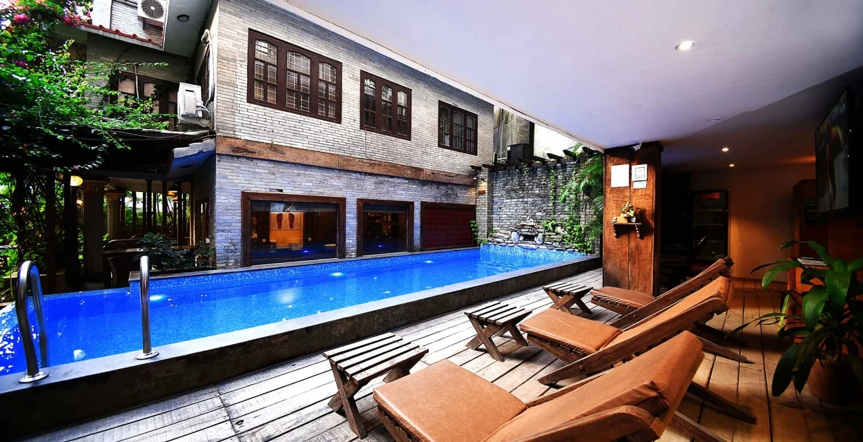 Hotel Middle Path & Spa